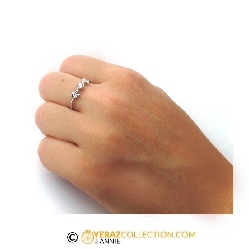 18K Vintage Style White Gold Flower Ring, leaf Ring, Engagement Ring, Wedding Ring, Wedding Band, Gold Ring