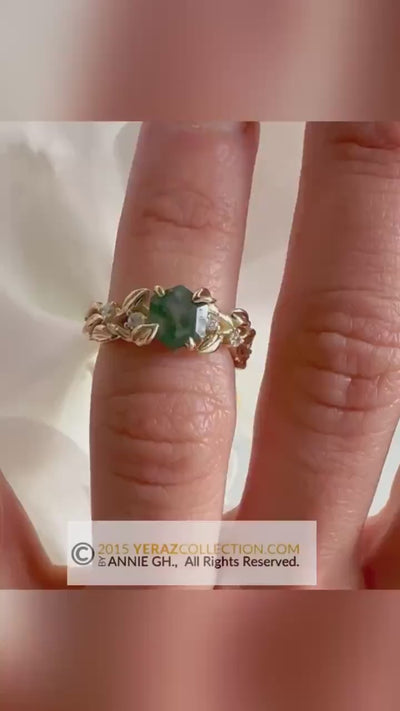 Leaf Engagement ring, 14K Yellow Gold, Moss Agate Engagement ring, Nature inspired Emerald Leaf ring, Leaf Gold ring, Moss light.